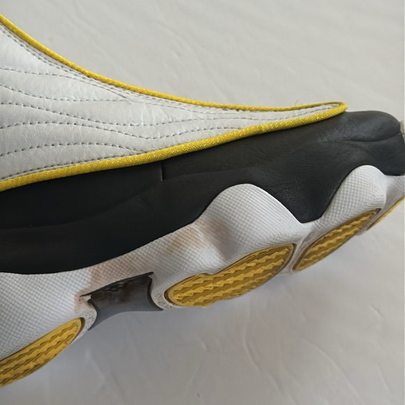 NIKE - AIR JORDAN || Pro Strong GS Tour Kids Sneakers. Sz. 5Y - Picture 13 of 17